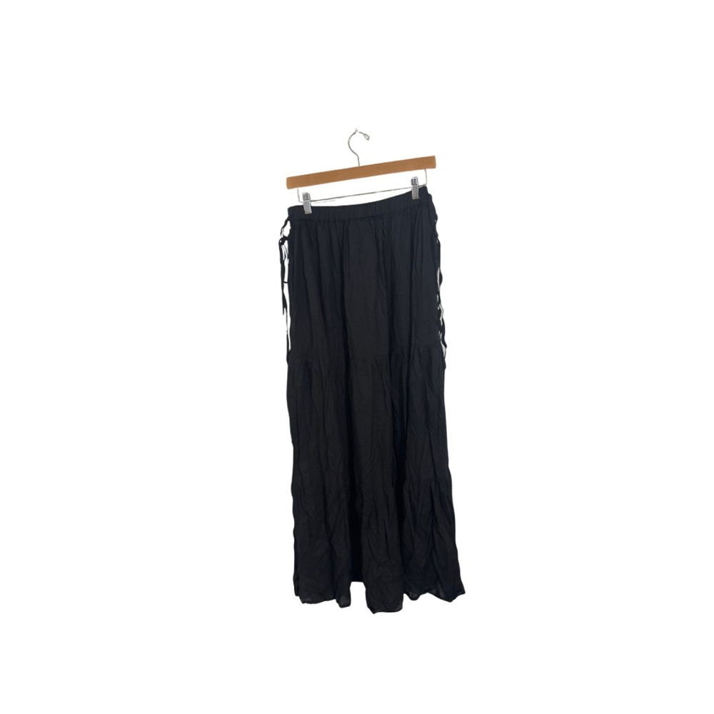 Elegant Black Women's Skirt